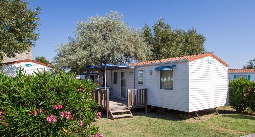 فندق Camping Beau Rivage Mèze المظهر الخارجي الصورة